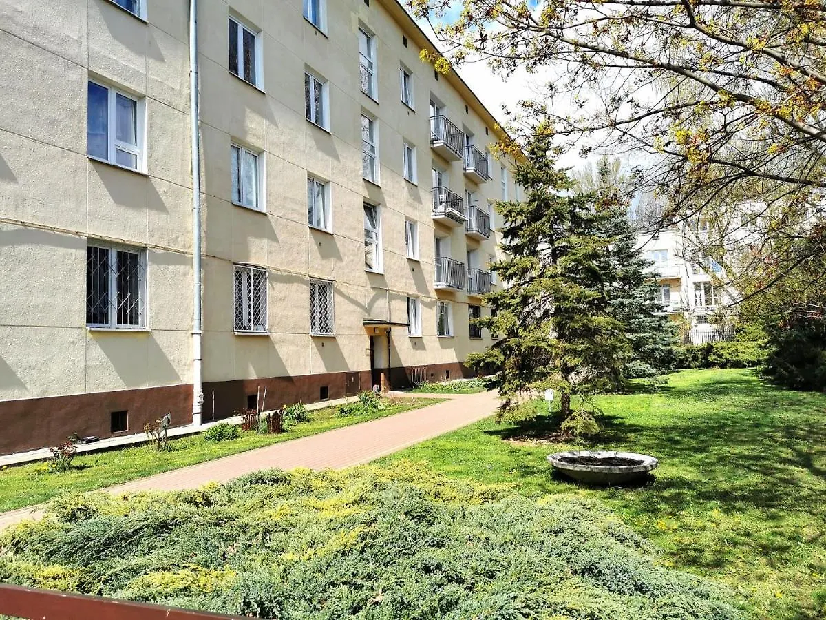 Art-Studio Apartment In Saska Warschau